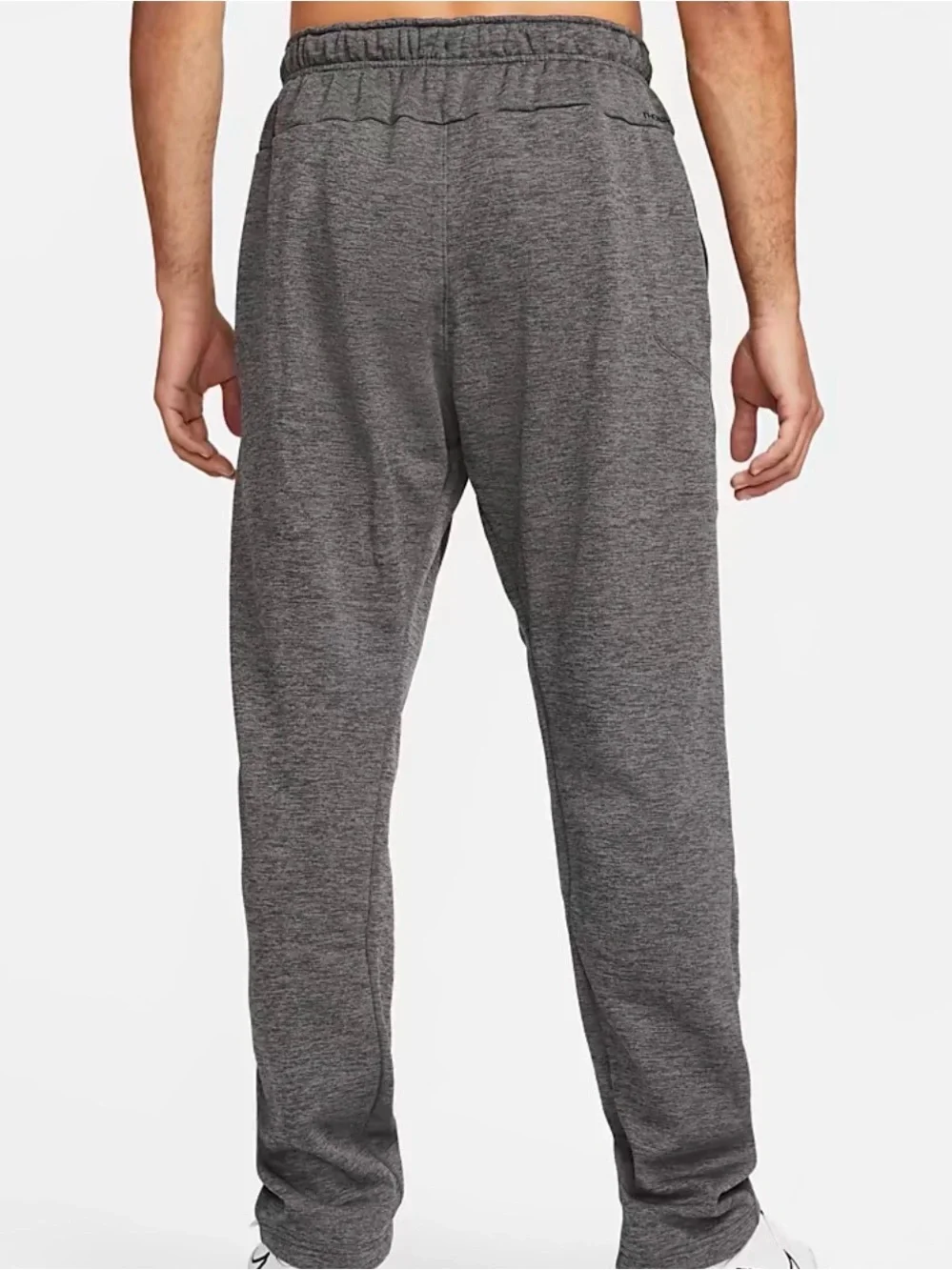 Nike Men's Grey Thermal-Fit Jogger Pants